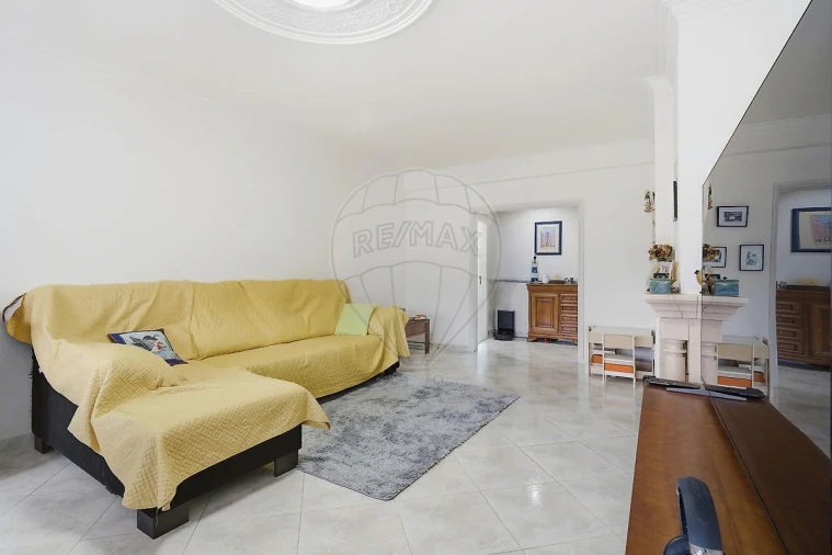 Apartamento T3 para Venda em Arruda dos Vinhos Foto 5