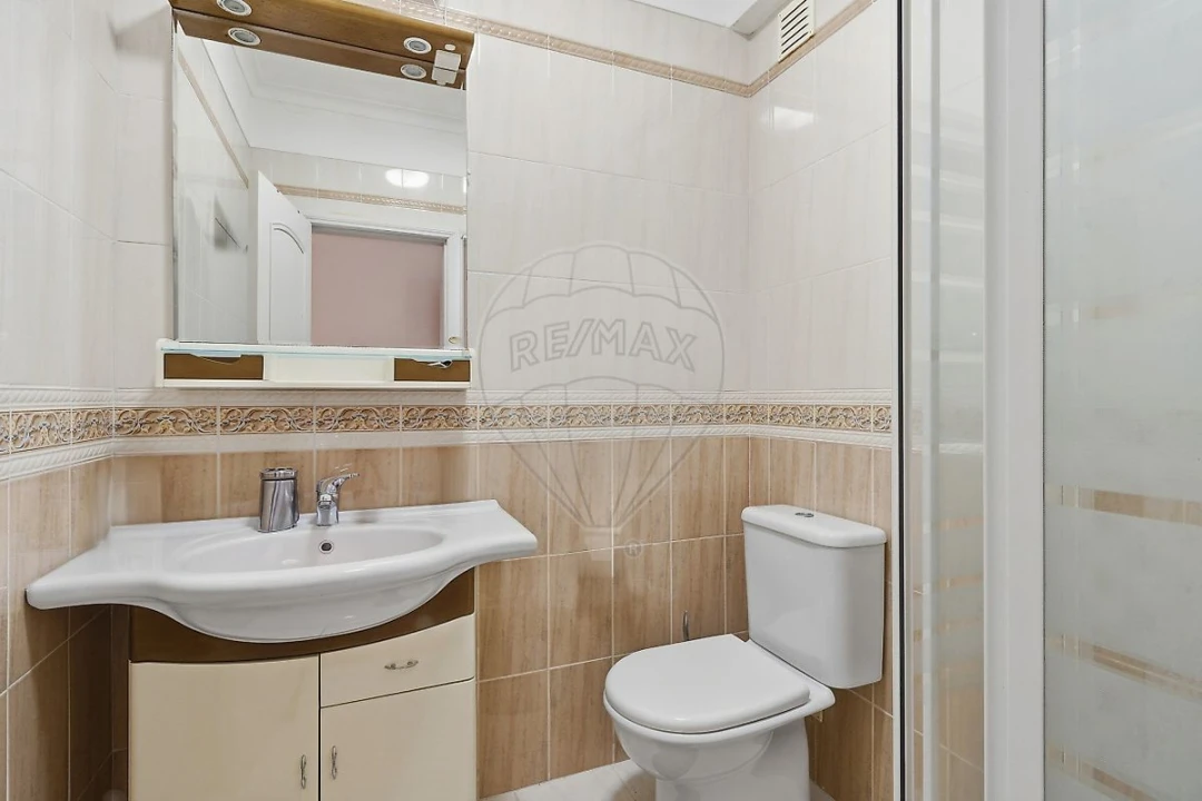 Apartamento T3 para Venda em Arruda dos Vinhos Foto 27