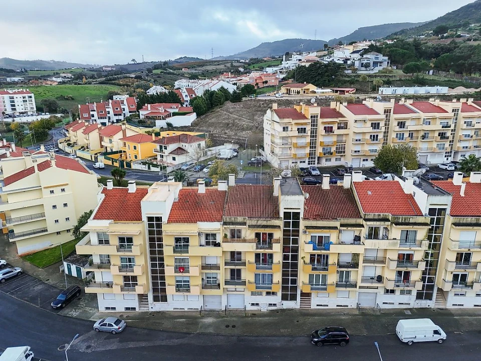 Apartamento T3 para Venda em Arruda dos Vinhos Foto 1