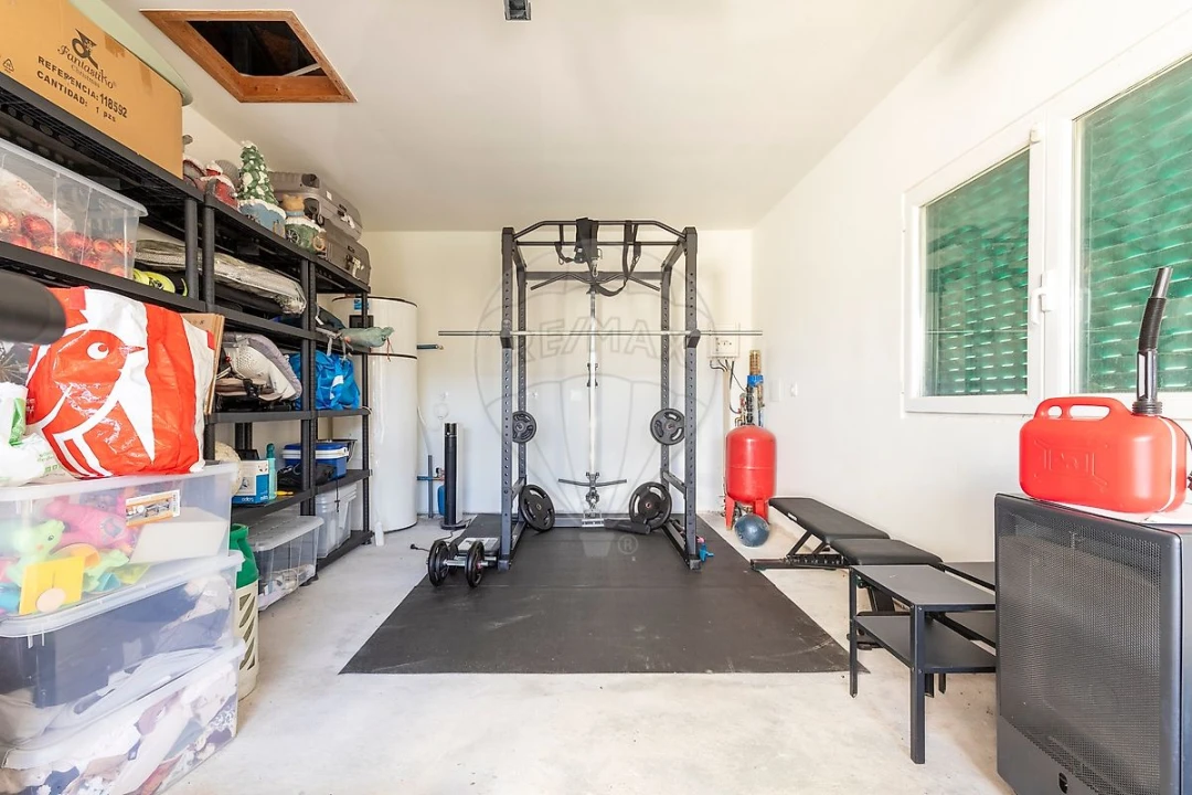 Moradia T3 para Venda em Dois Portos e Runa Foto 30