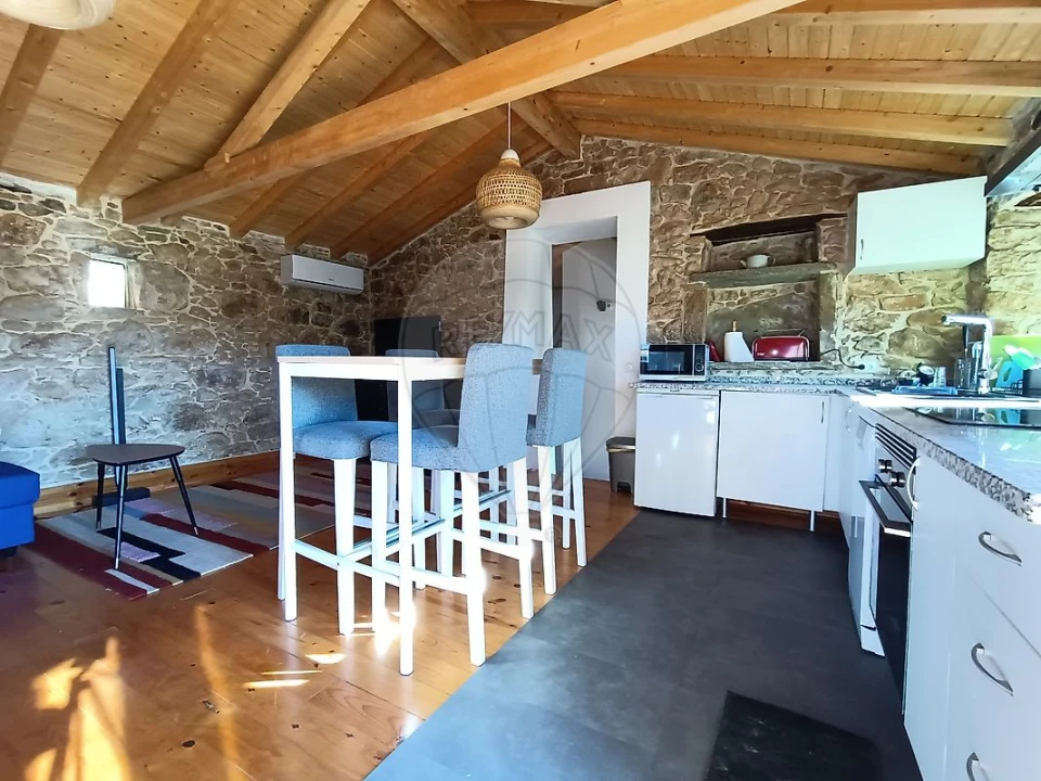 Moradia T2 para Venda em Pedrogão Pequeno Foto 32