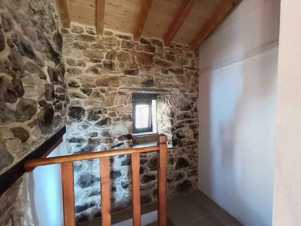 Moradia T2 para Venda em Pedrogão Pequeno Foto 13