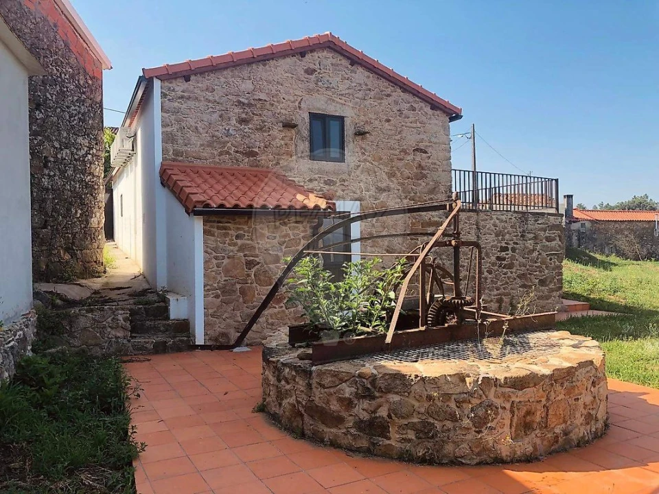 Moradia T2 para Venda em Pedrogão Pequeno Foto 1