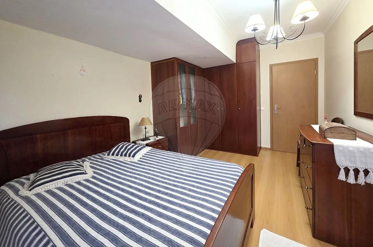 Apartamento T2 para Venda em Ota Foto 10