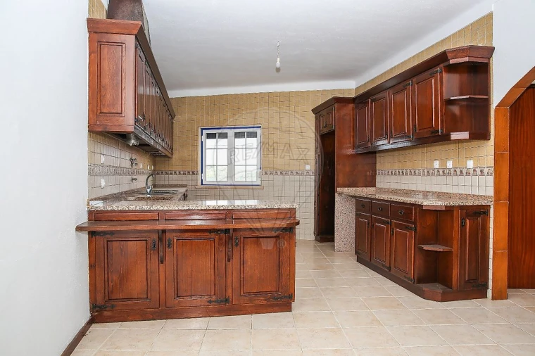 Apartamento T2 para Arrendamento em Arranho Foto 20