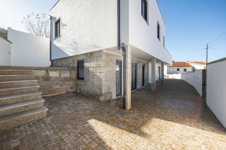 Moradia T3 para Venda em Arouca e Burgo Foto 18