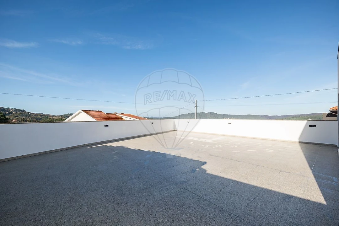 Moradia T3 para Venda em Arouca e Burgo Foto 10