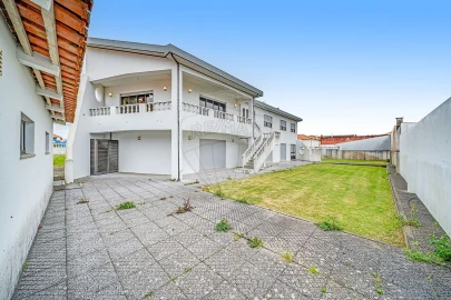 Moradia T4 para Venda em São Jacinto