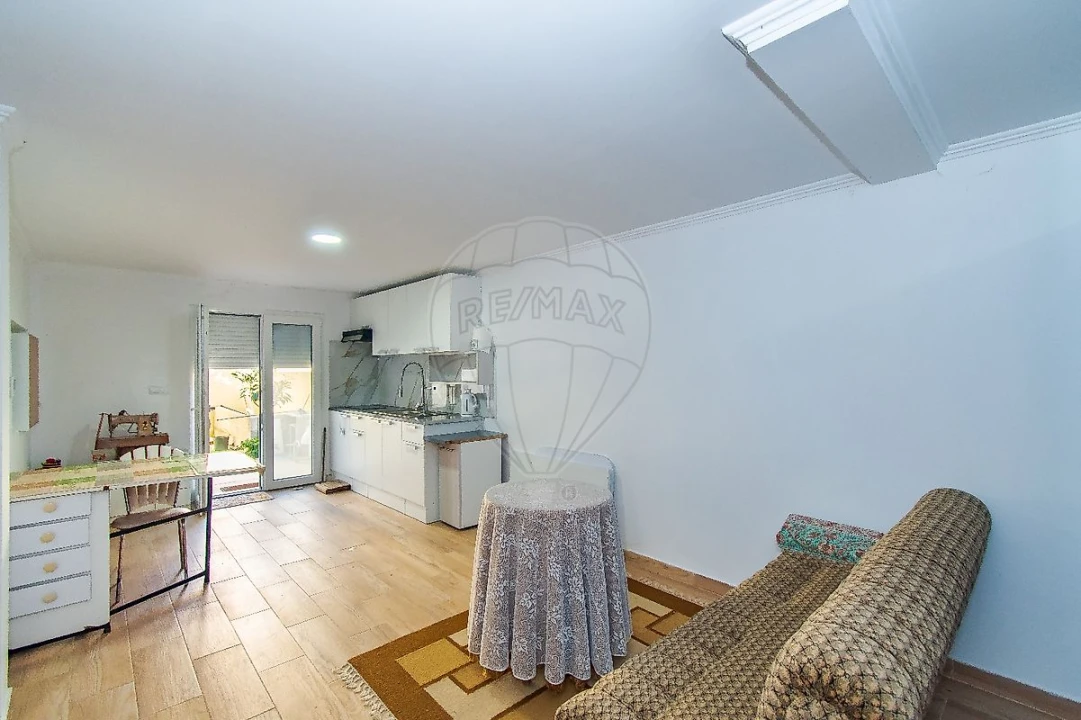 Moradia T2 para Venda em Santa Iria de Azoia, São João da Talha e Bobadela Foto 7