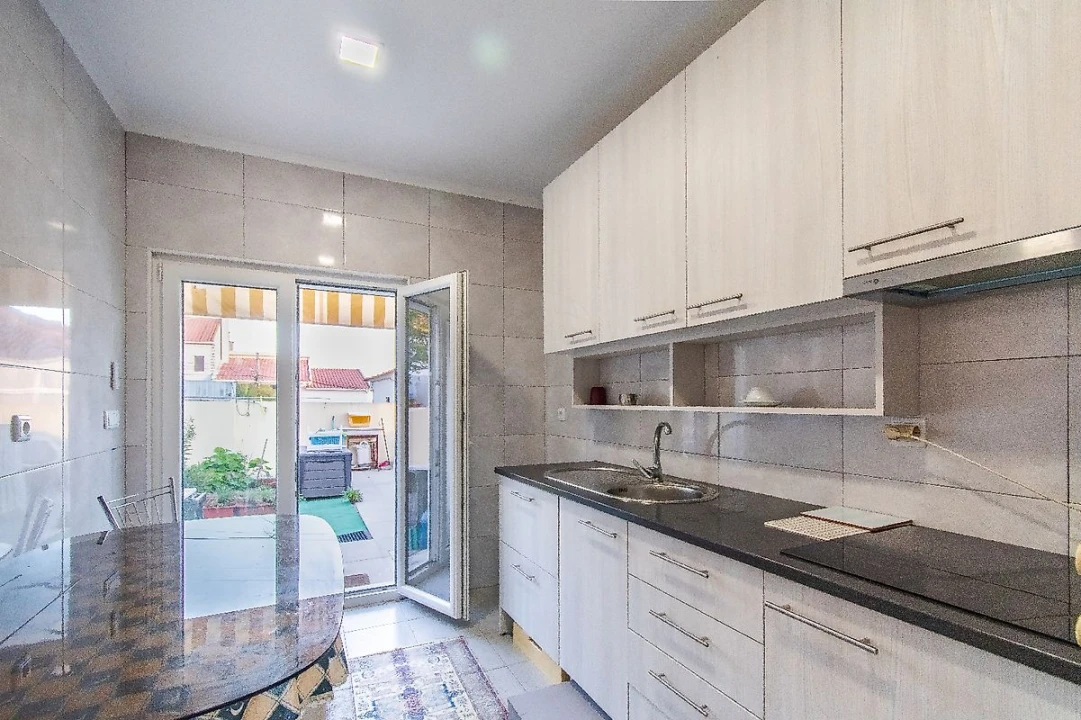 Moradia T2 para Venda em Santa Iria de Azoia, São João da Talha e Bobadela Foto 21