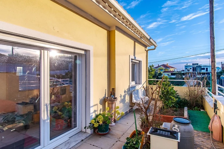 Moradia T2 para Venda em Santa Iria de Azoia, São João da Talha e Bobadela Foto 14