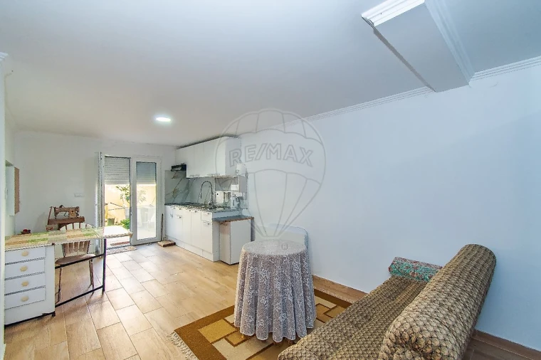 Moradia T2 para Venda em Santa Iria de Azoia, São João da Talha e Bobadela Foto 7