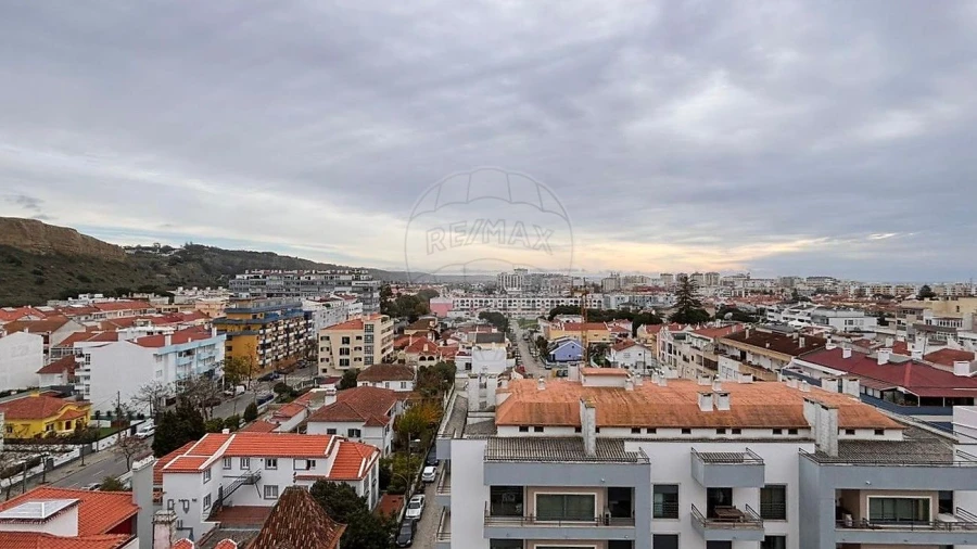 Apartamento T2 para Venda em Costa da Caparica Foto 26