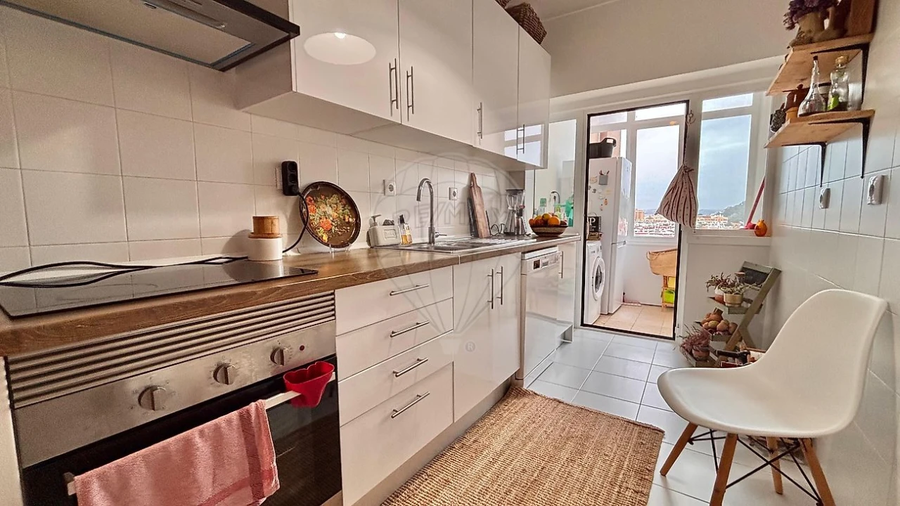 Apartamento T2 para Venda em Costa da Caparica Foto 22