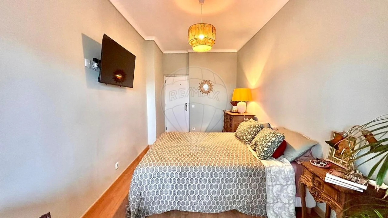 Apartamento T2 para Venda em Costa da Caparica Foto 10