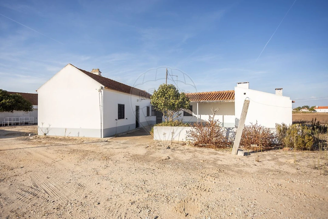 Moradia T3 para Venda em Salvaterra de Magos e Foros de Salvaterra Foto 1