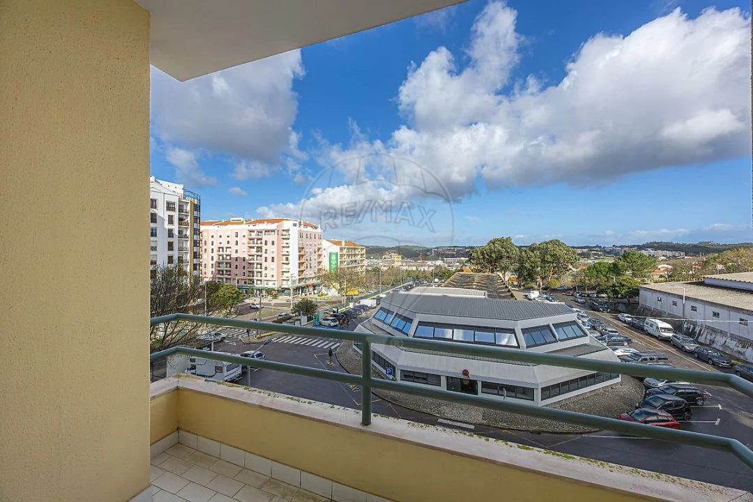 Apartamento T2 para Venda em Santa Maria, São Pedro e Matacães Foto 15