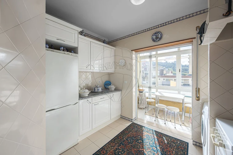 Apartamento T2 para Venda em Santa Maria, São Pedro e Matacães Foto 11