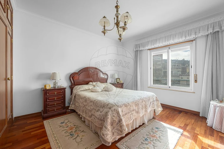 Apartamento T2 para Venda em Santa Maria, São Pedro e Matacães Foto 6