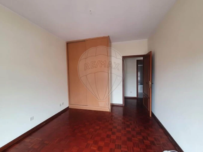 Apartamento T3 para Venda em Rio Tinto Foto 11
