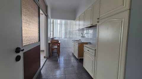 Apartamento T1 para Venda em Algueirão-Mem Martins