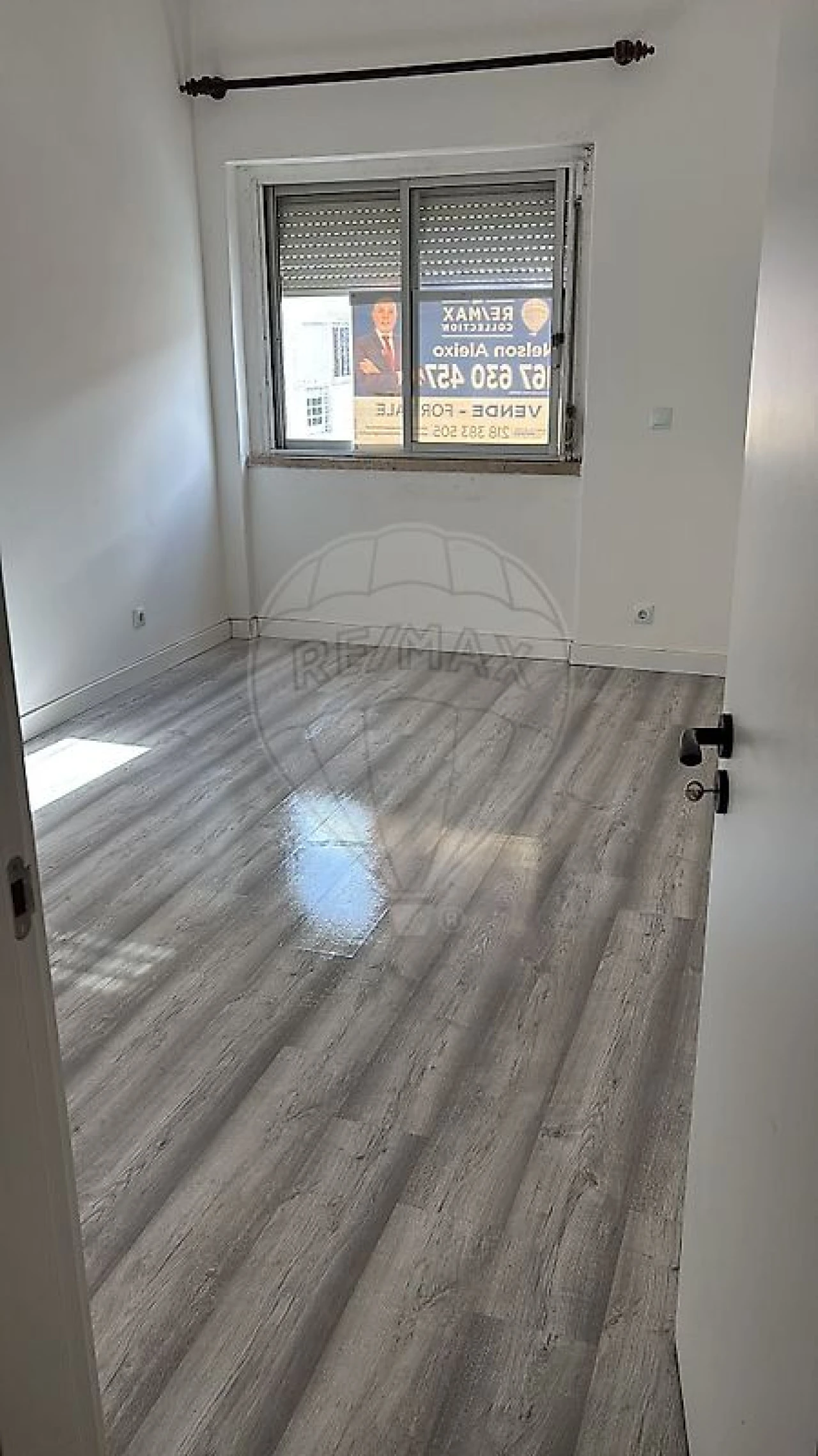Apartamento T1 para Venda em Algueirão-Mem Martins Foto 9