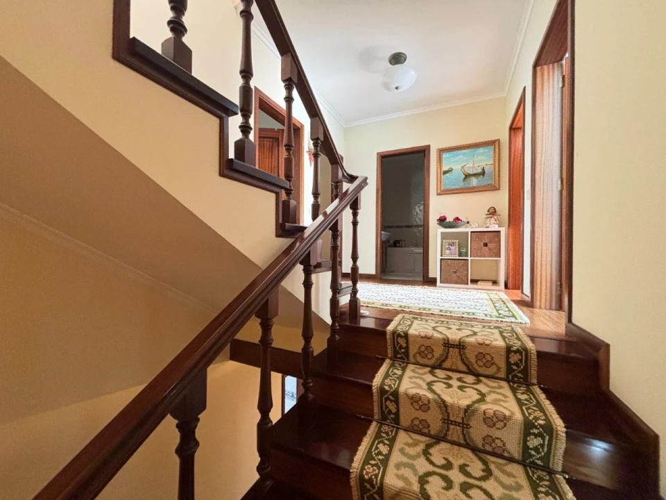 Moradia T4 para Venda em Eixo e Eirol Foto 10