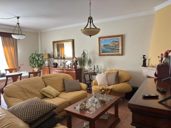 Moradia T4 para Venda em Eixo e Eirol