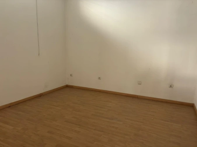 Armazém para Arrendamento em Esgueira Foto 5