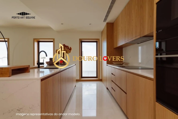 Apartamento T1 para Venda em Cedofeita, Santo Ildefonso, Sé, Miragaia, São Nicolau e Vitória Foto 2