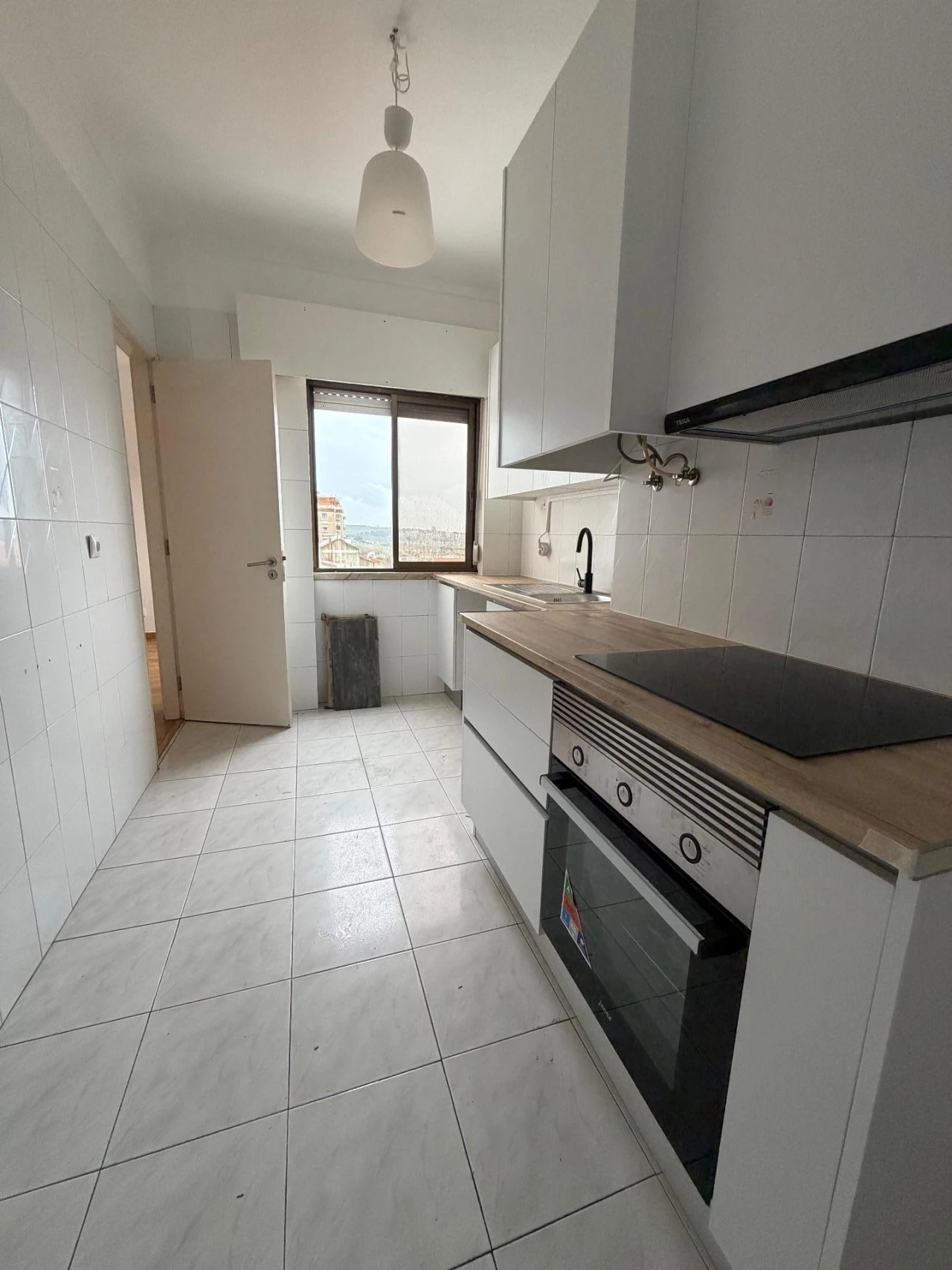 Apartamento T2 para Venda em Queluz e Belas Foto 13