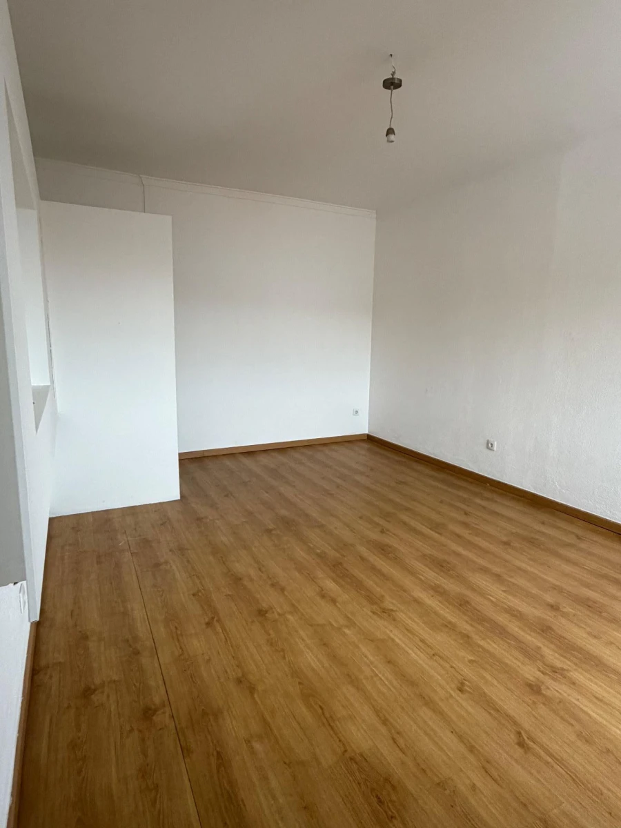 Apartamento T2 para Venda em Queluz e Belas