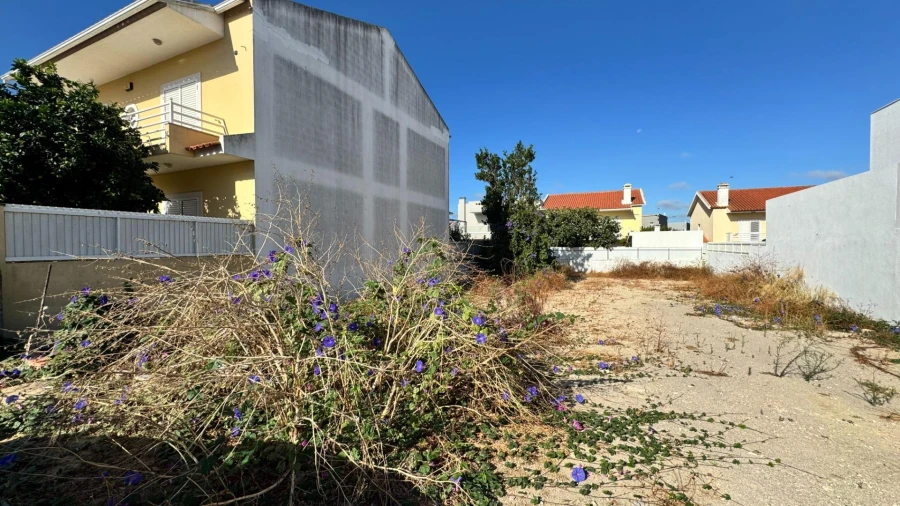 Terreno para Venda em Seixal Foto 6