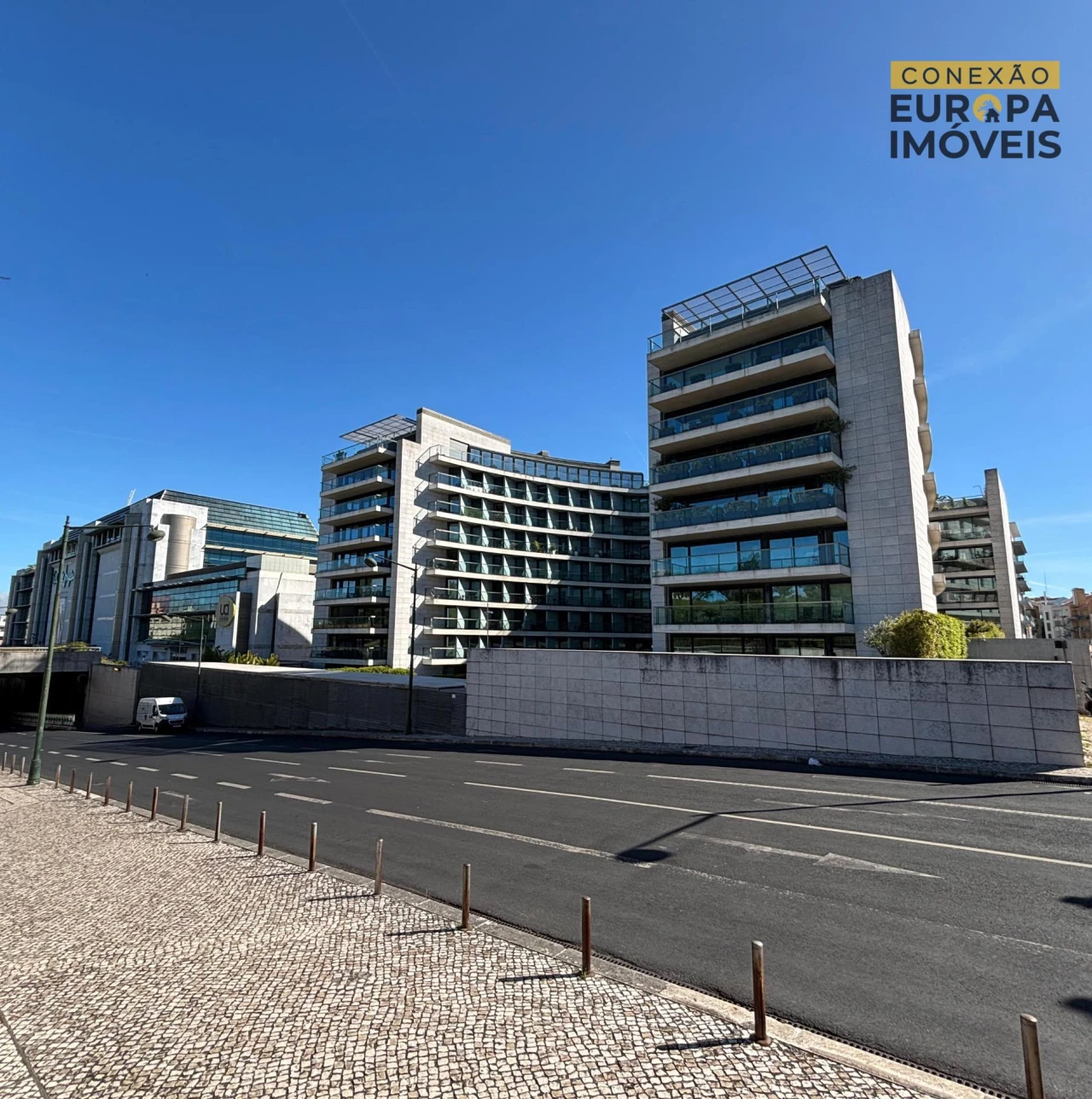 Apartamento T1 para Venda em Avenidas Novas Foto 28