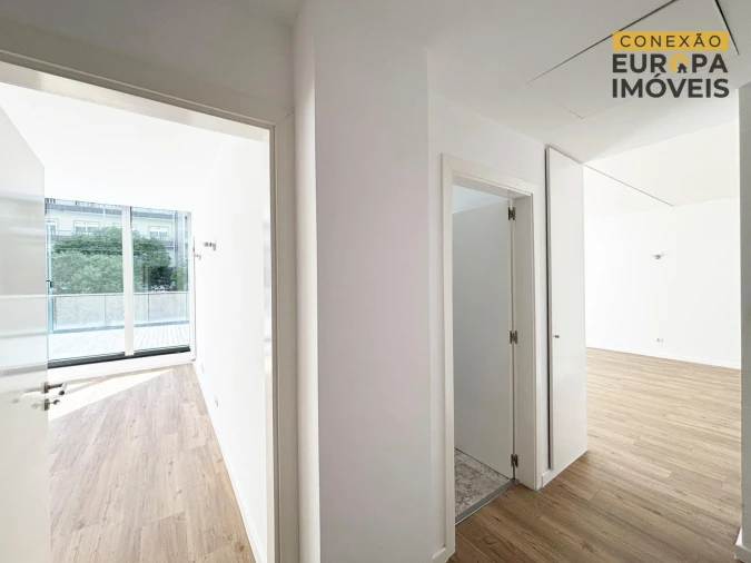 Apartamento T1 para Venda em Avenidas Novas Foto 15