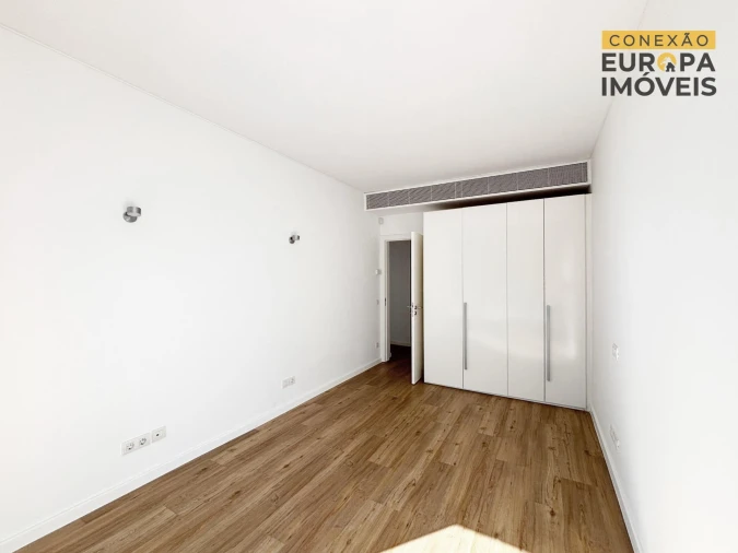 Apartamento T1 para Venda em Avenidas Novas Foto 18