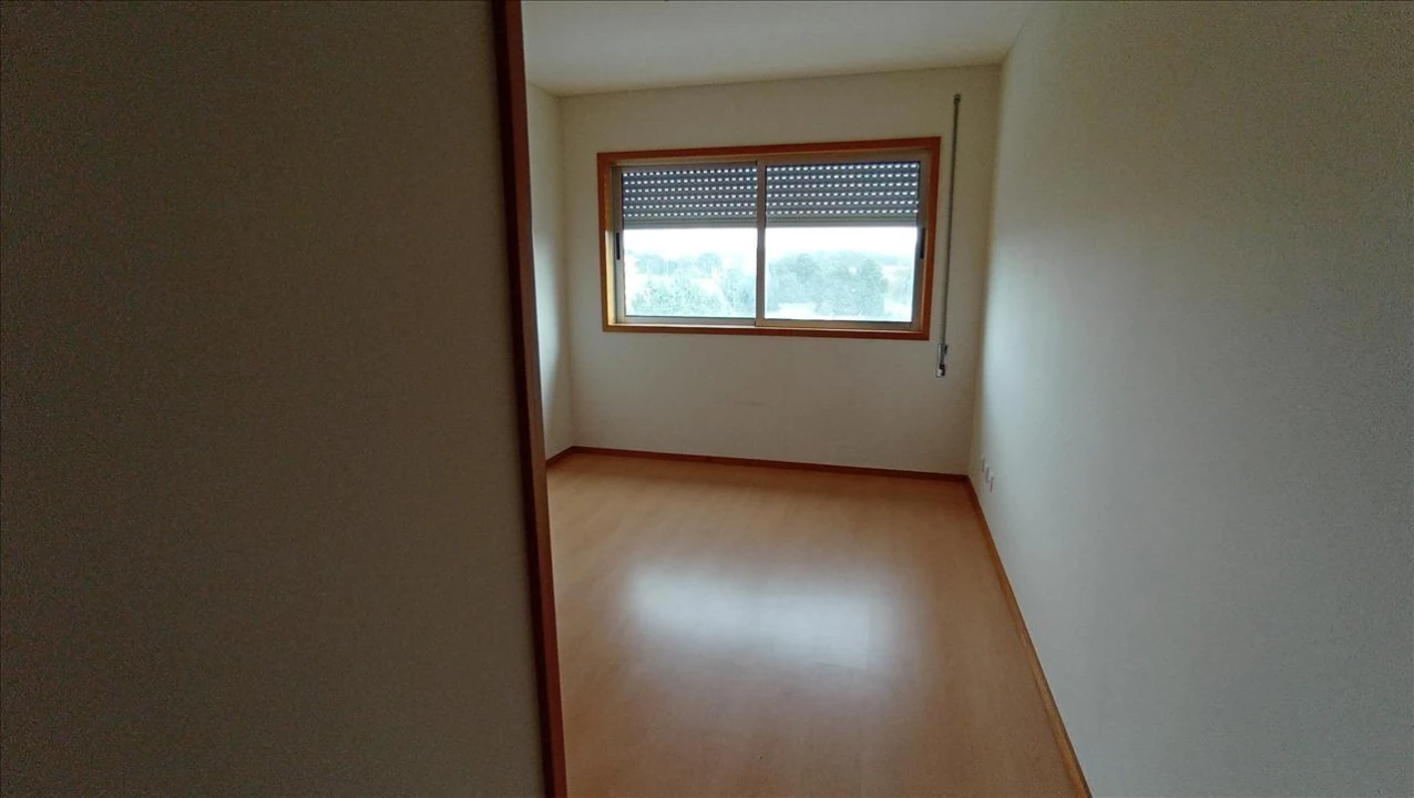 Apartamento T3 para Venda em Moreira Foto 12