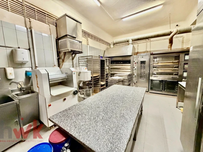 Negócio para Arrendamento em Mafamude e Vilar do Paraíso Foto 14