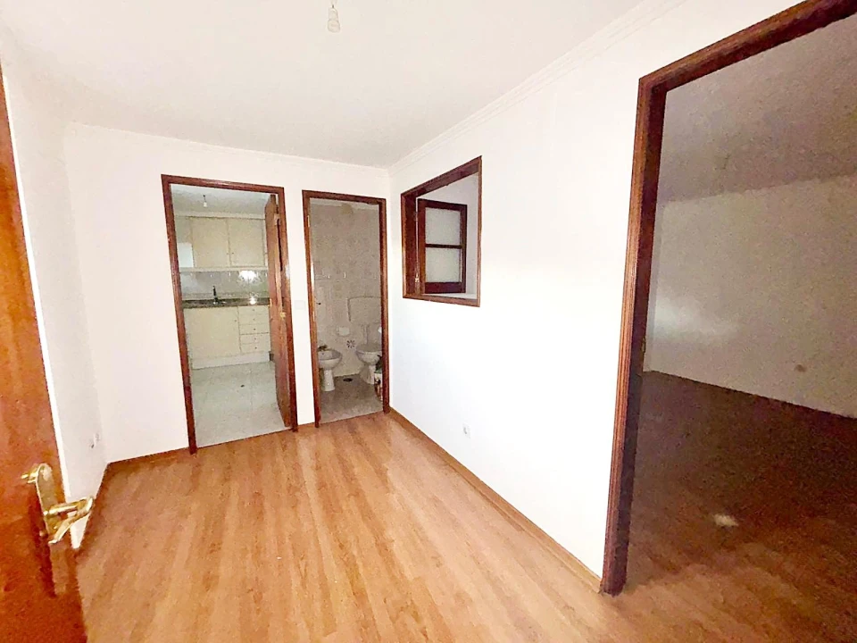 Apartamento T2 para Venda em Santa Maria Maior Foto 15