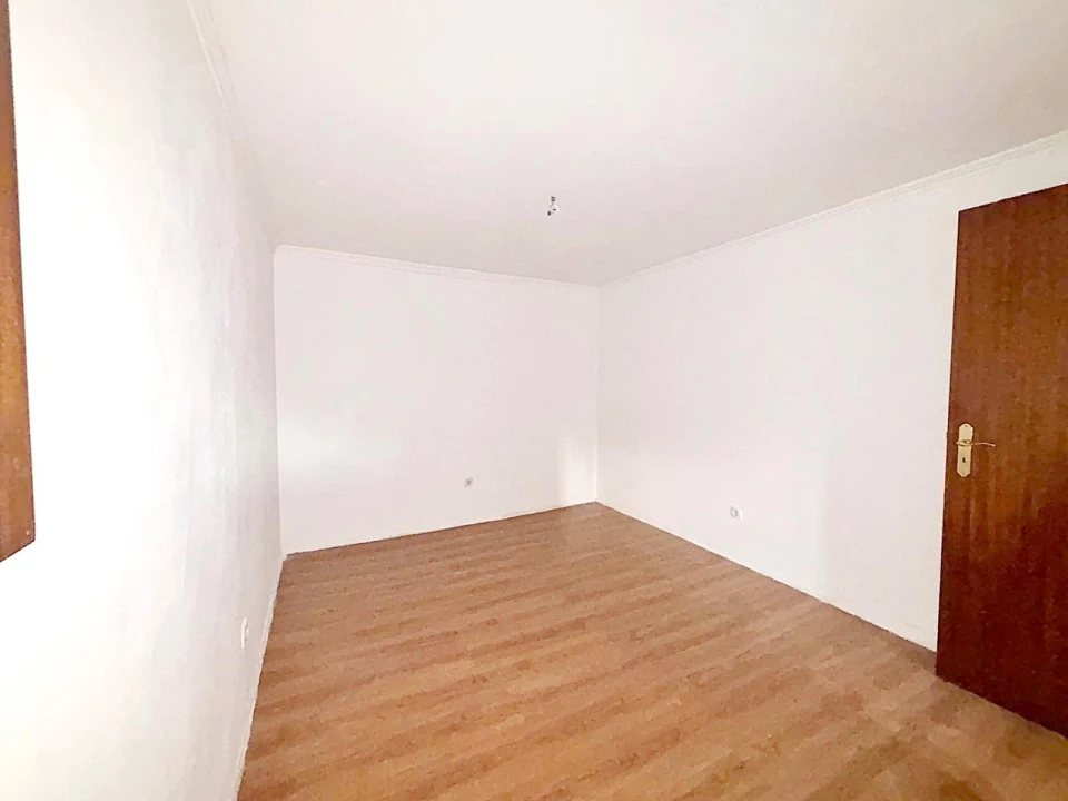 Apartamento T2 para Venda em Santa Maria Maior Foto 6