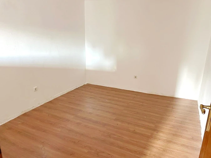 Apartamento T2 para Venda em Santa Maria Maior Foto 4