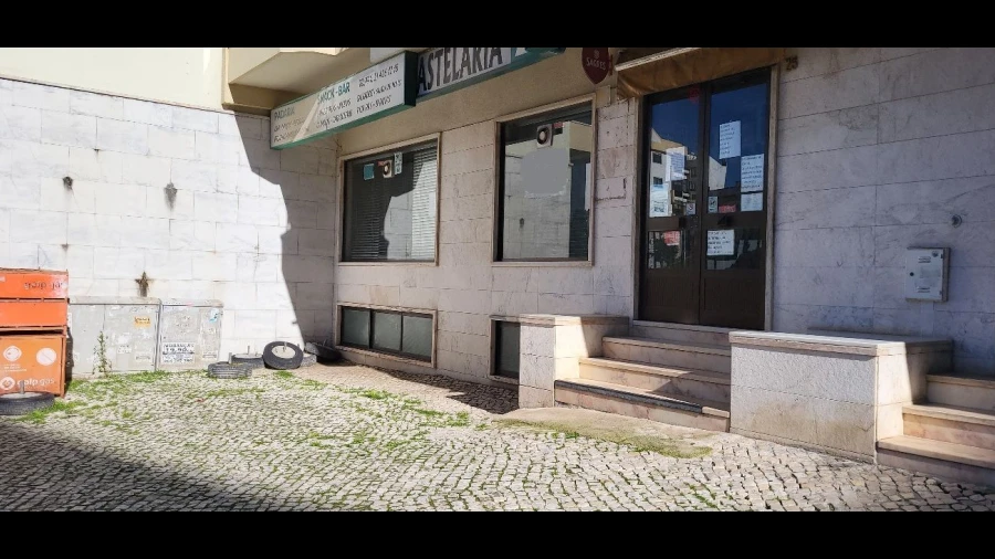 Negócio para Venda em Cacém e São Marcos