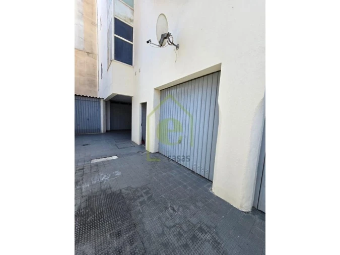 Apartamento T2 para Venda em Odivelas Foto 17