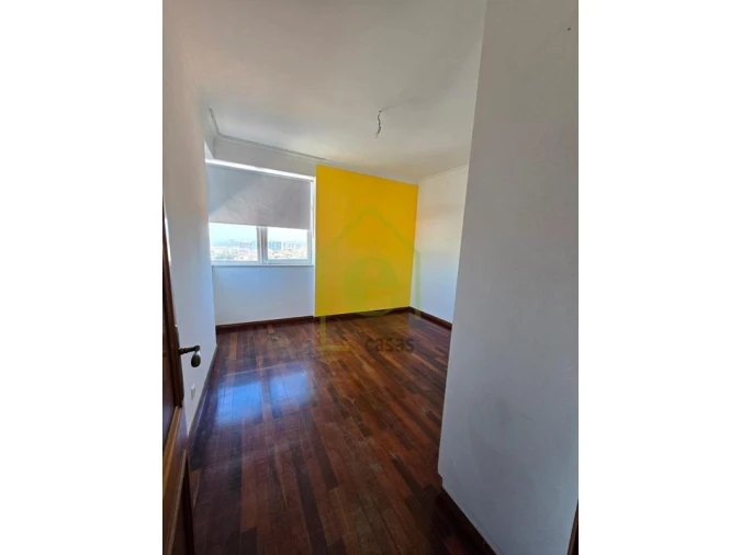 Apartamento T2 para Venda em Odivelas Foto 8