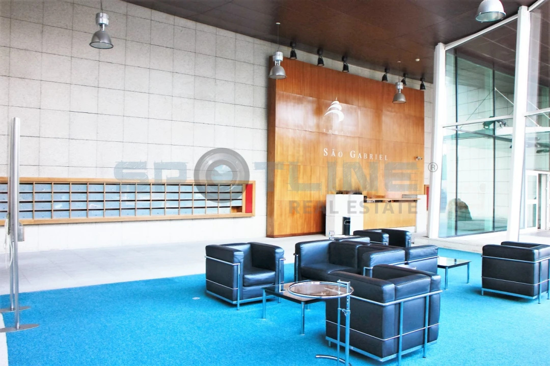 Apartamento T1 para Arrendamento em Parque das Nações Foto 26