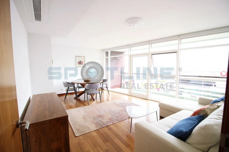 Apartamento T1 para Arrendamento em Parque das Nações Foto 12