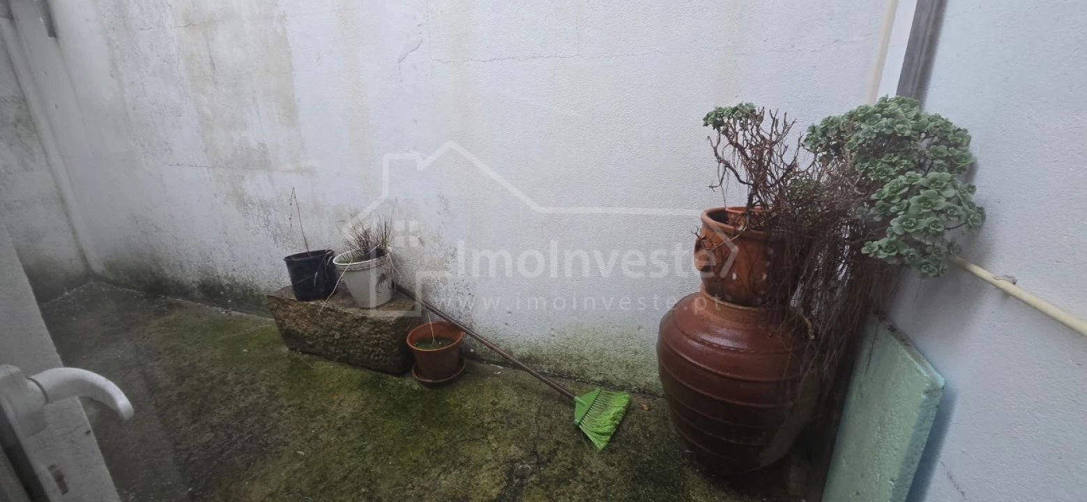 Moradia T5 para Venda em Alcains Foto 26