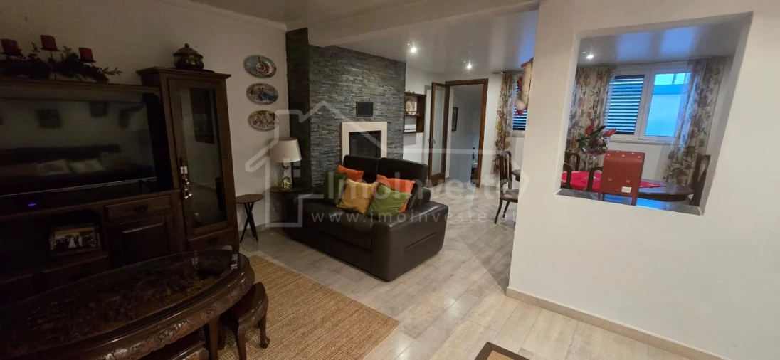 Moradia T5 para Venda em Alcains Foto 1