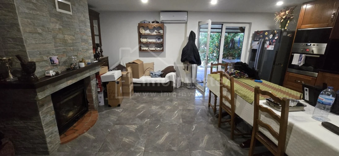 Moradia T5 para Venda em Alcains Foto 5