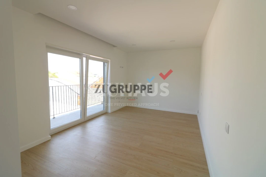 Moradia T4 para Venda em Santa Joana Foto 35